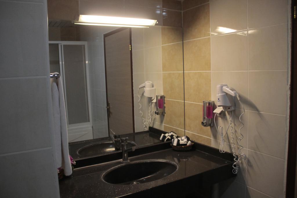 Basak Termal Hotel Kizilcahamam Ngoại thất bức ảnh